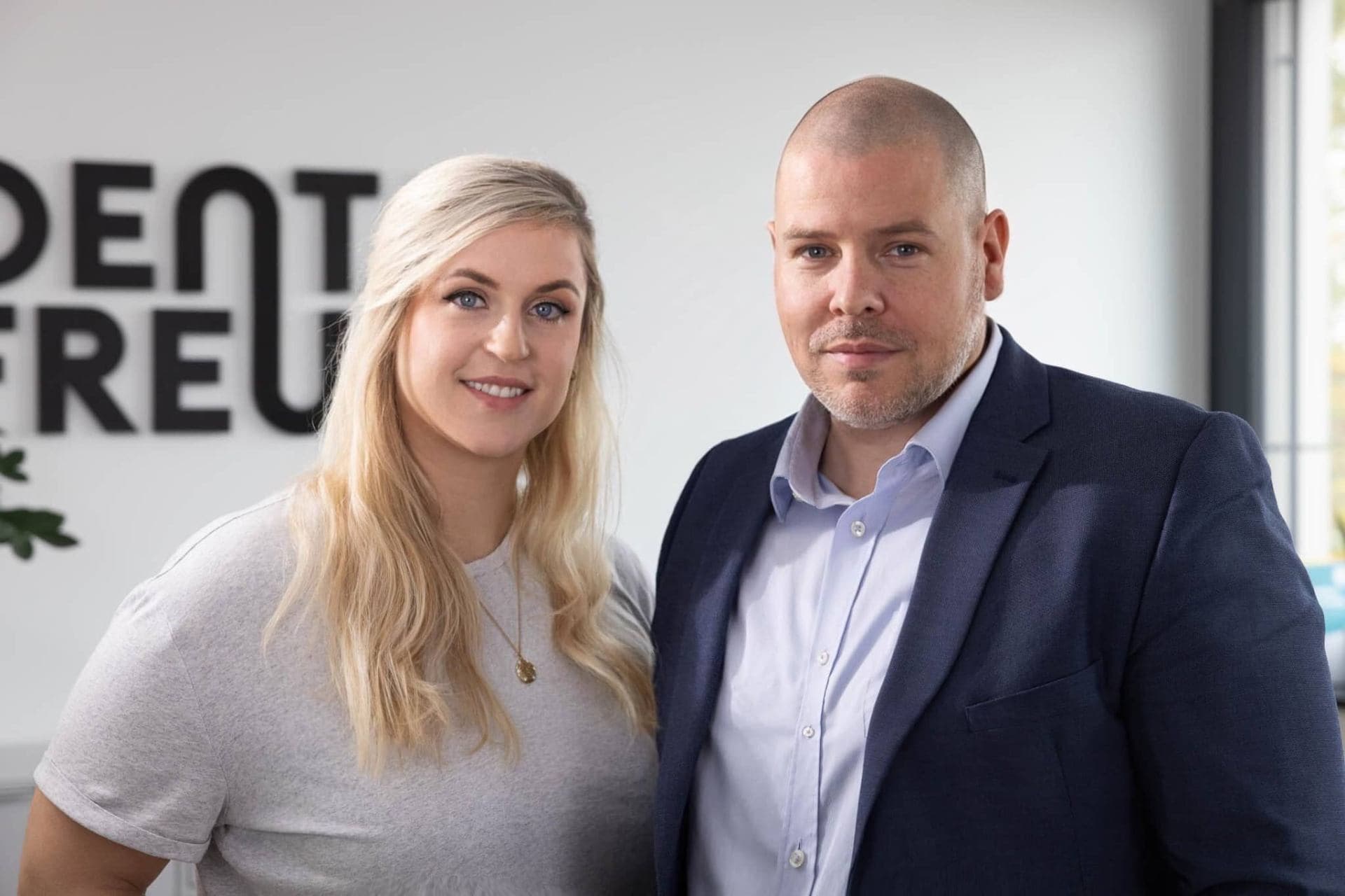 Nicole und Maik Ganzer - Gründer von DENTALFREUND